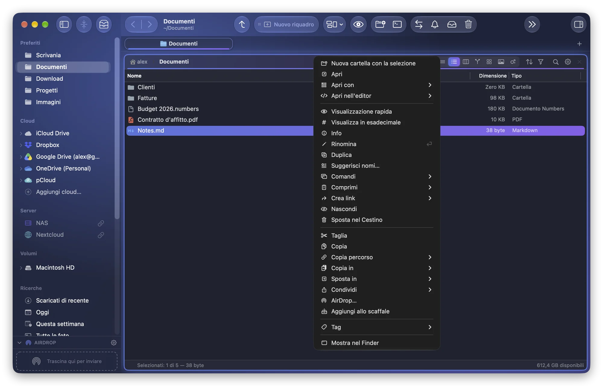 Folia Files: il menu contestuale originale di un file Markdown in Documenti, da Nuova cartella con la selezione fino a Mostra nel Finder